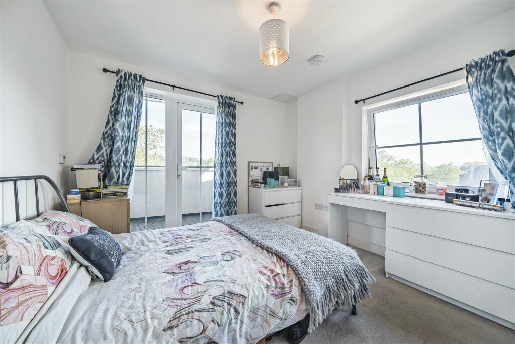 Bedroom.jpg