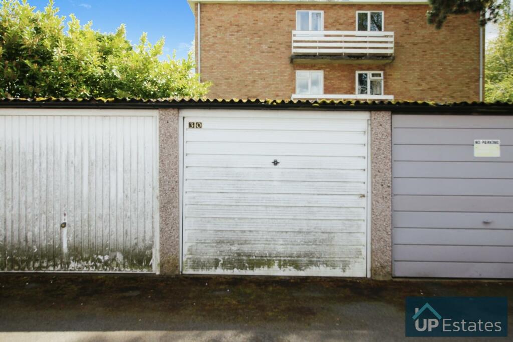 Garage.JPG