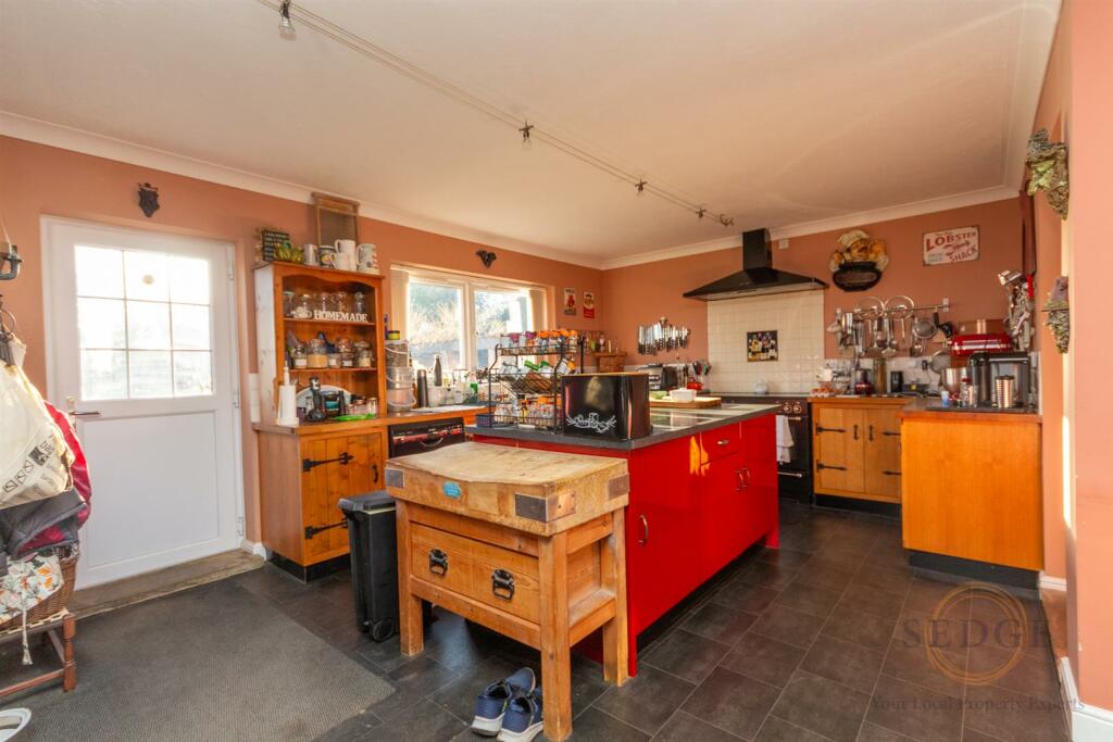 holmelea -17.jpg