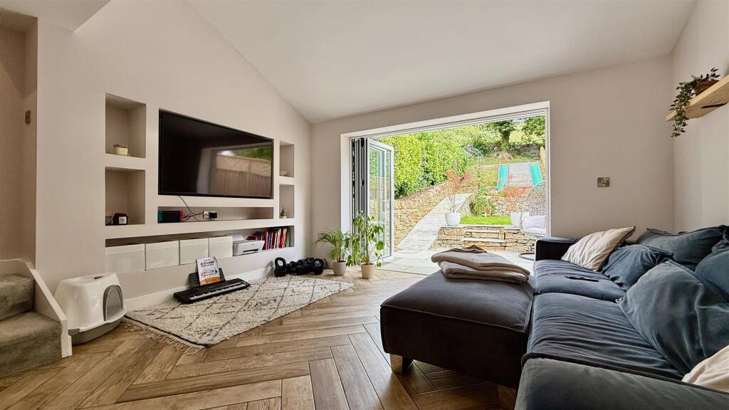 lounge/kitchen/diner