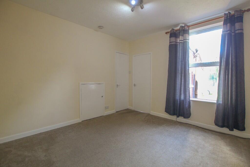 Boundary Road, Newbury, Berkshire, RG14