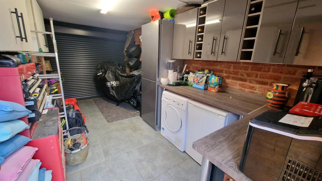 GARAGE-UTILITY.jpg