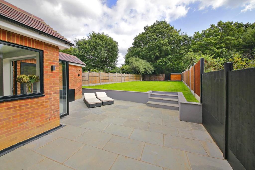 garden 2.jpg