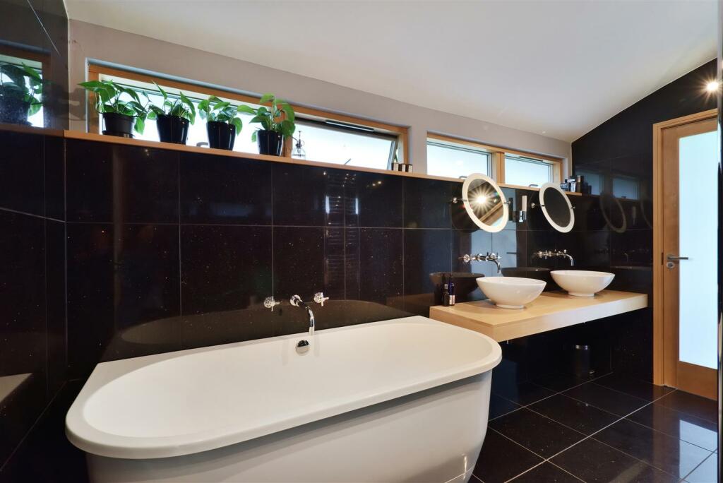 Walney Barn Aylestone Hill - (80).jpg