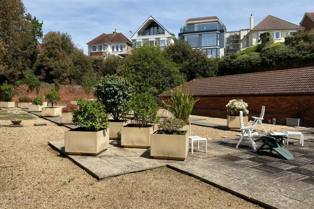 Communal Terrace