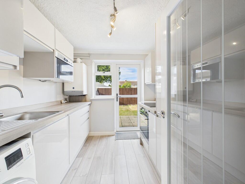 CAM03519G0-PR0363...