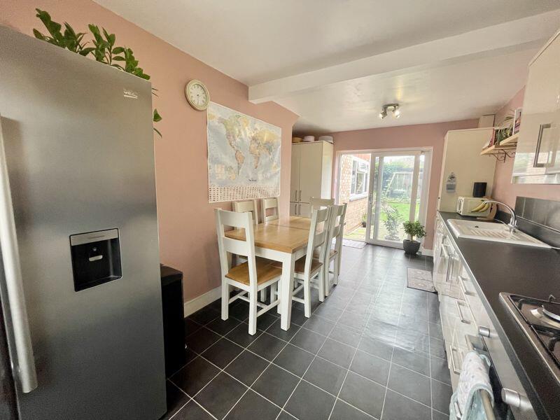 Kitchen-diner view 2 