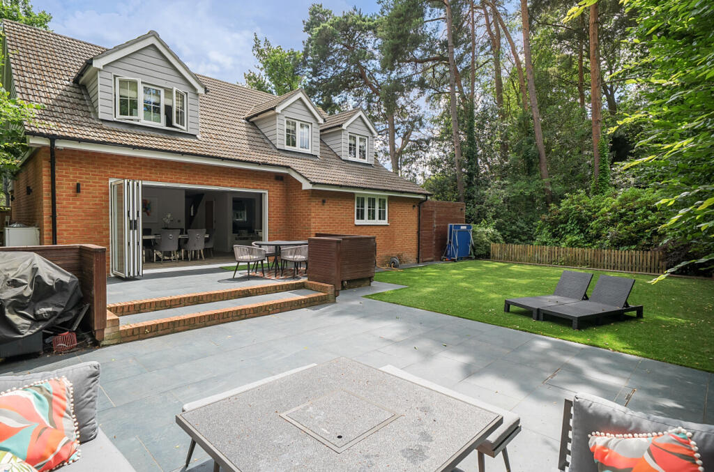 1312820-27-685a67...