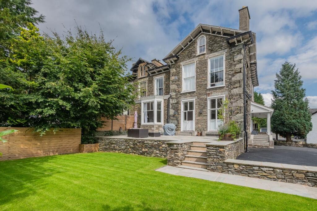 Grove House