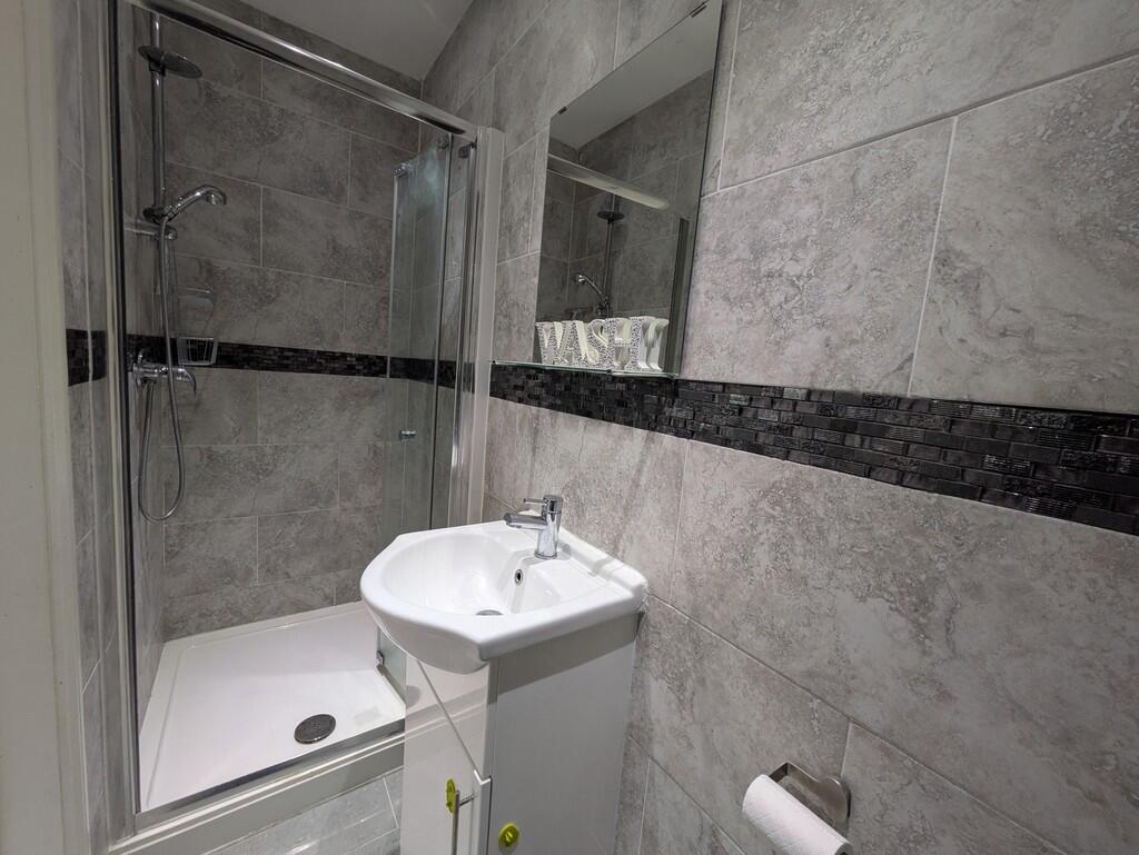 PXL_20250215_1208...