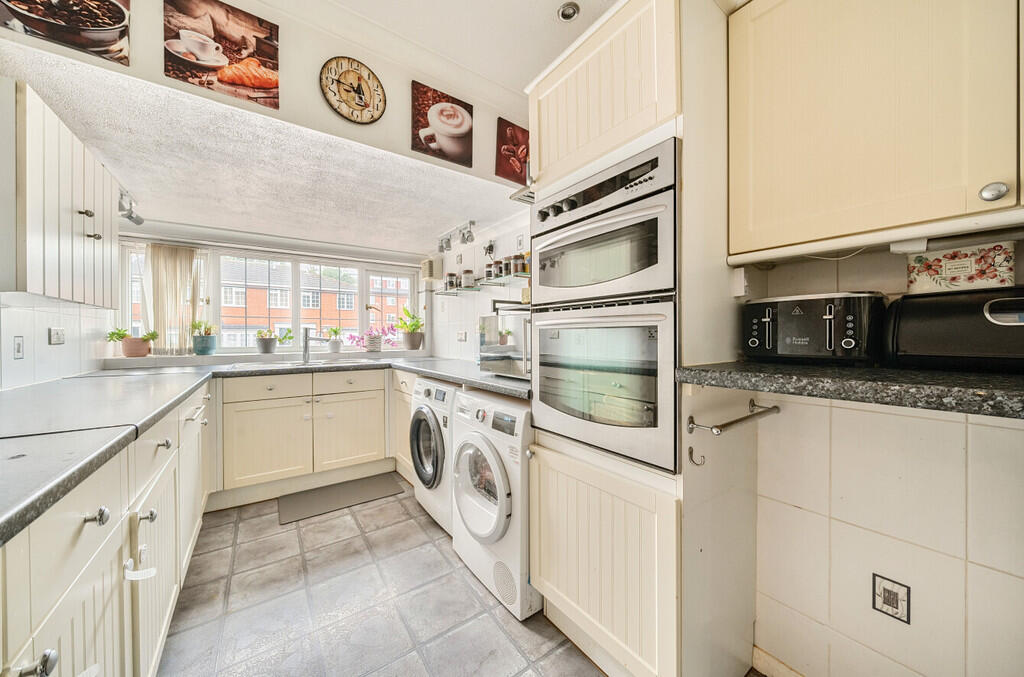 1334227-10-689cb4...