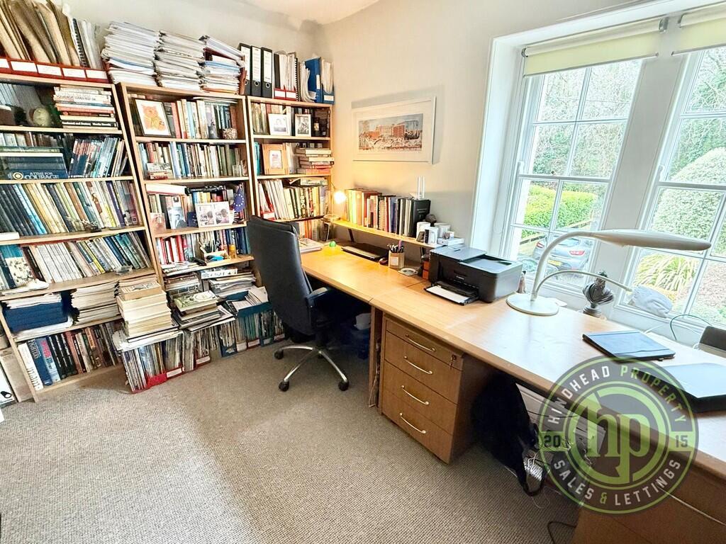 Bedroom 4 / Offic...