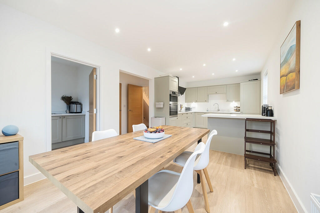 DiningKitchen