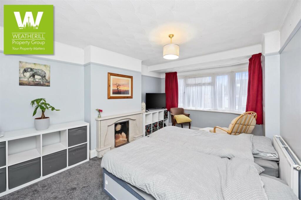 BEDROOM 1.jpeg