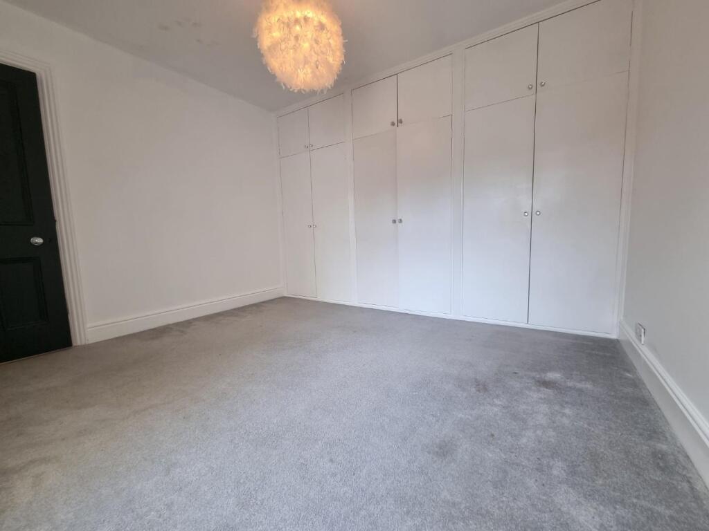 Bedroom 2 (1)