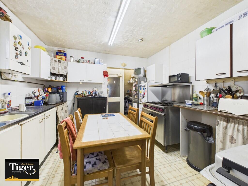 CAM03440G0-PR0383...