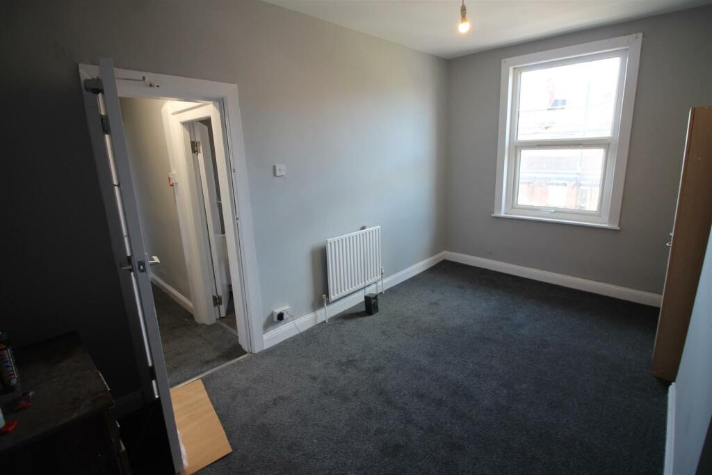 30RPA-Bedroom 2.JPG