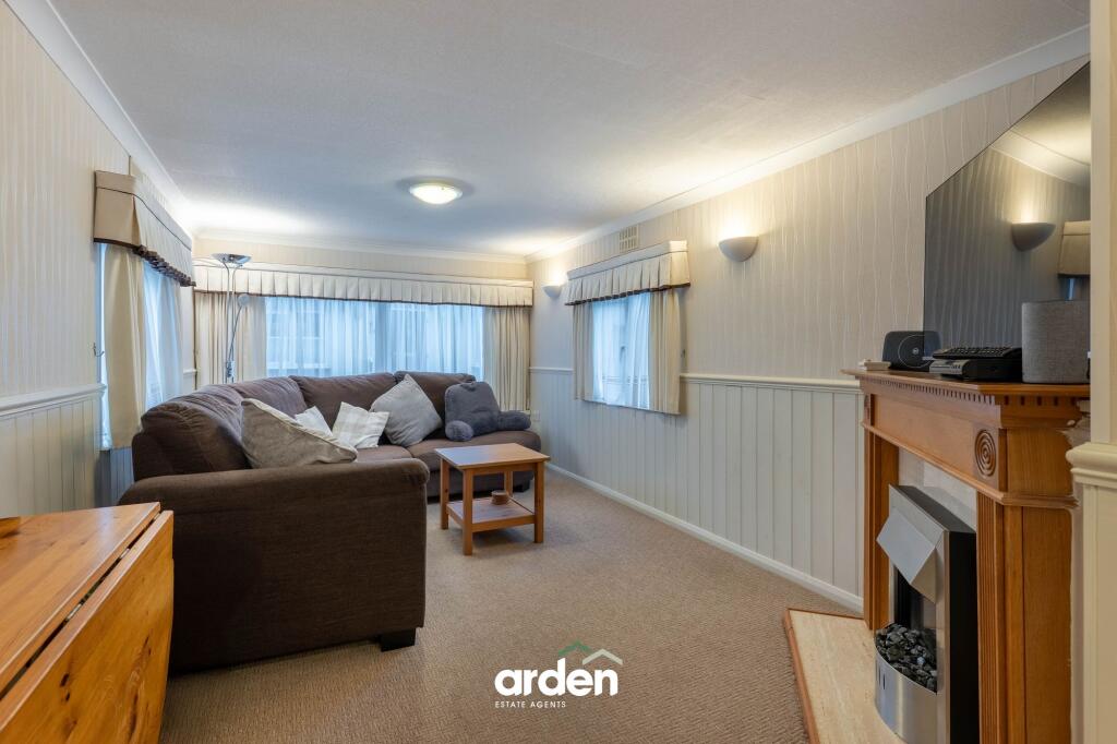 Linthurst Newtown, Blackwell, B60