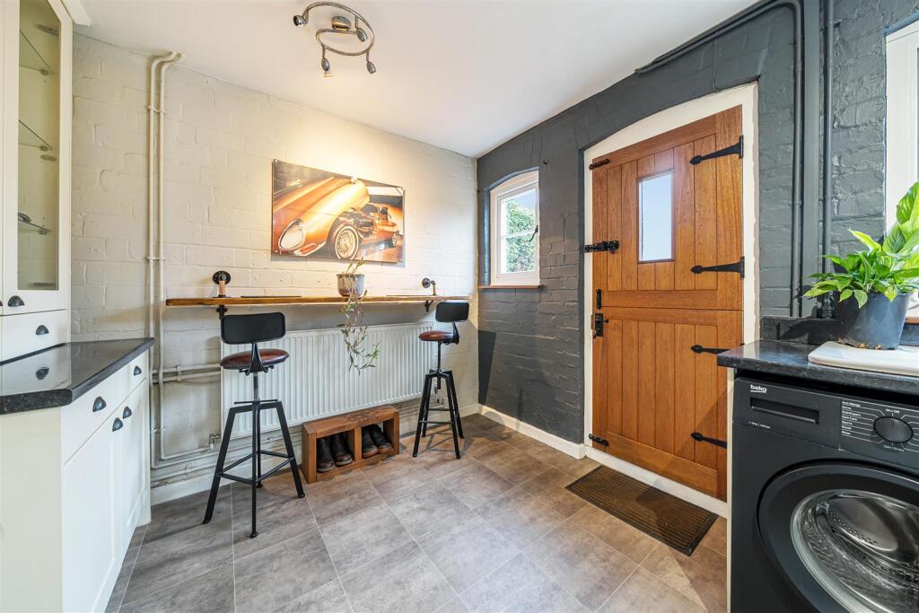 Rosebank, The Square, Moreton Pinkney (1).jpg