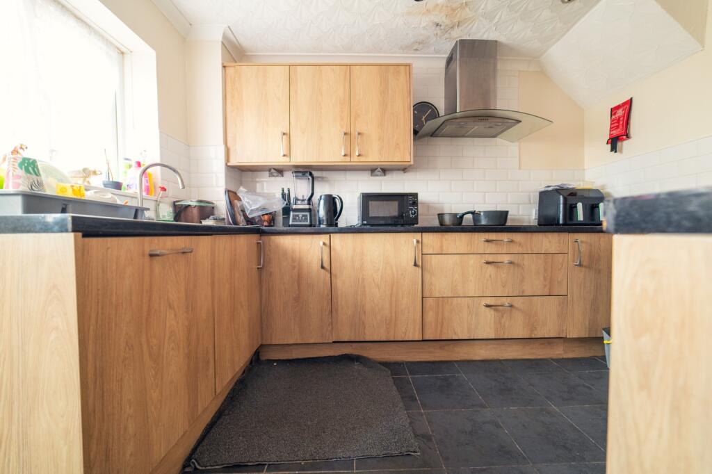 Call 02920 454555 to secure your viewing_4