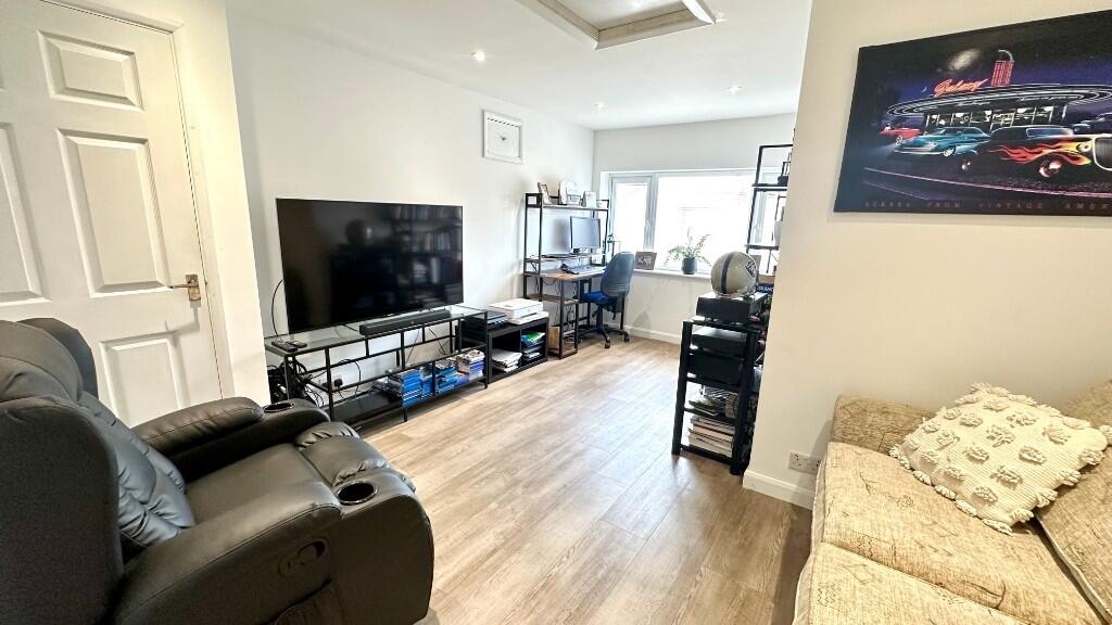 Snug/Recreation/Bed4