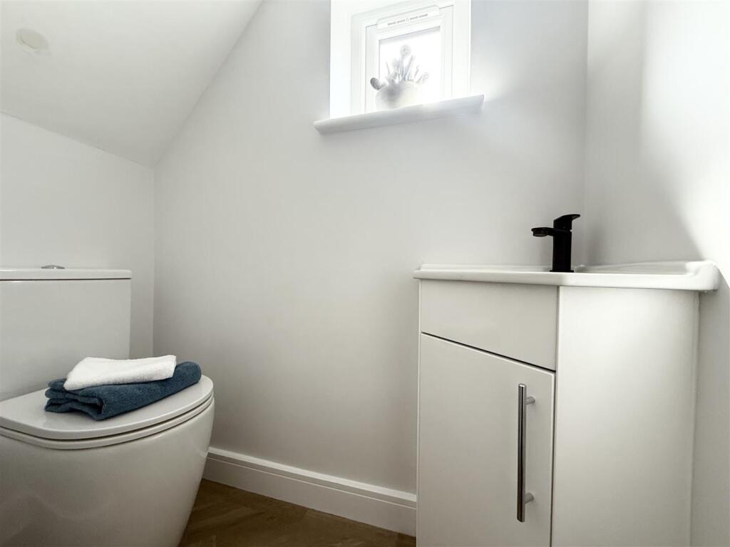 Downstairs Cloakroom