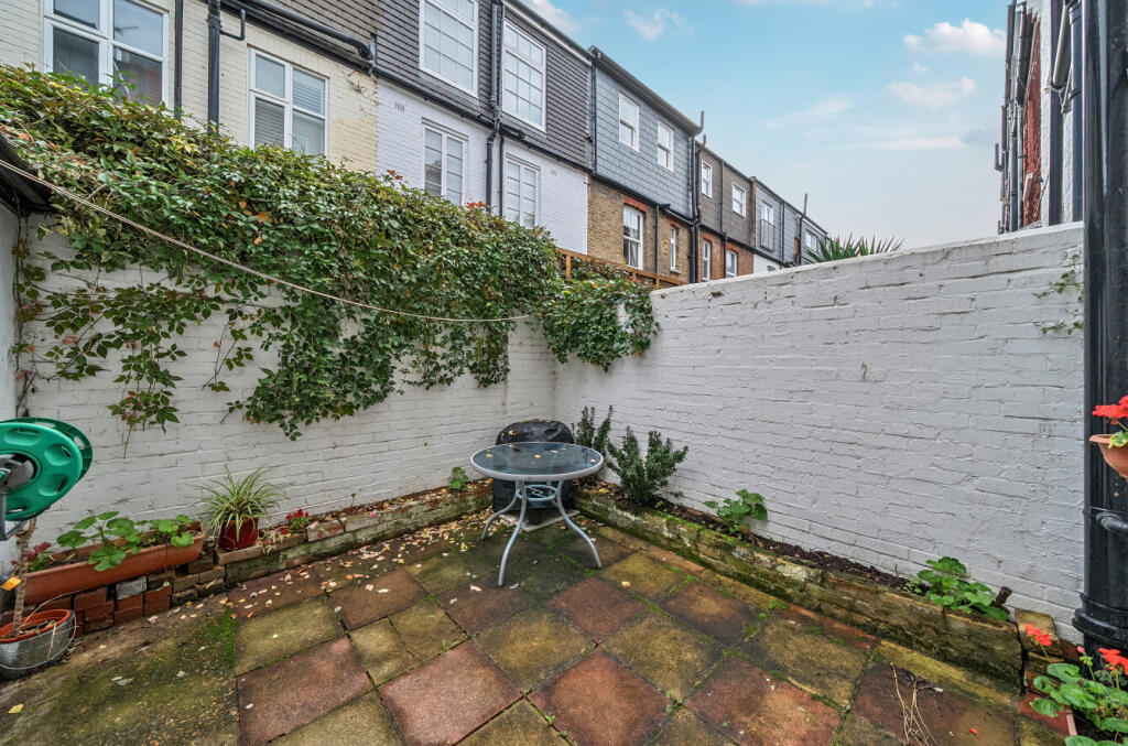 1380472-16-691329...