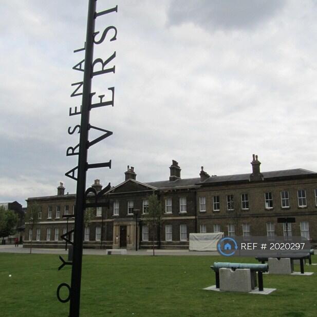 Royal Arsenal Riverside