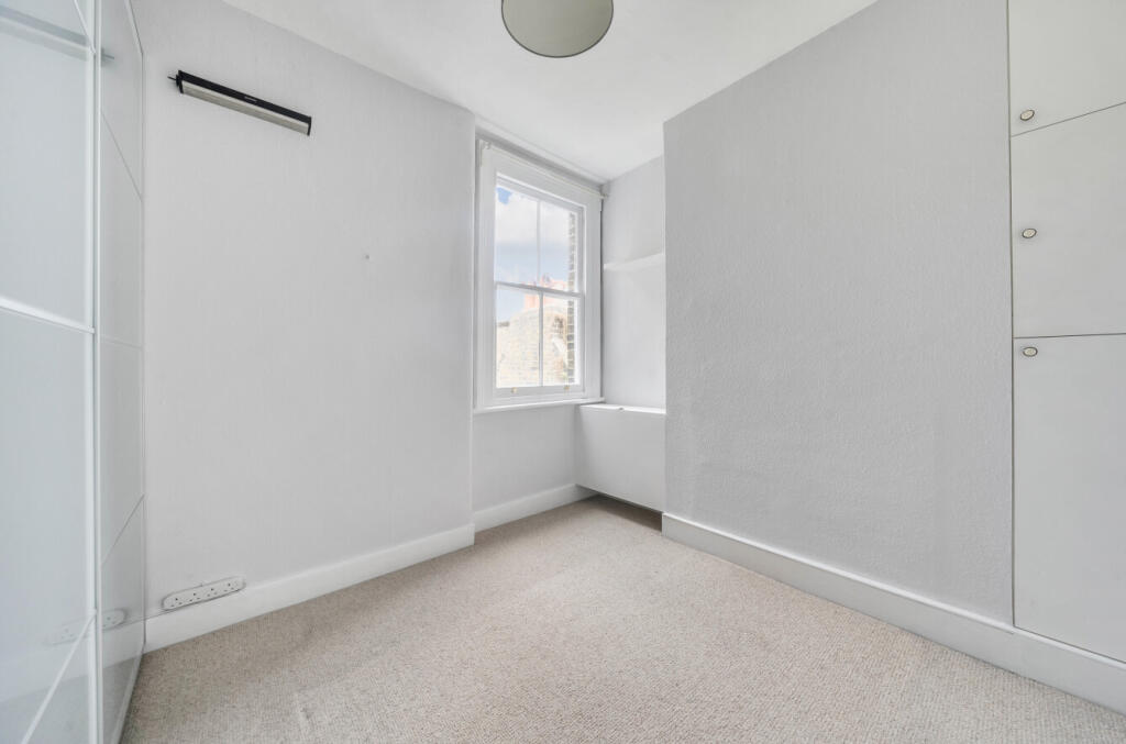 1332521-11-6889f6...