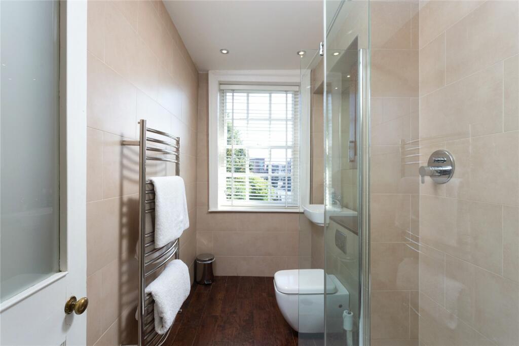 Ensuite Bathroom