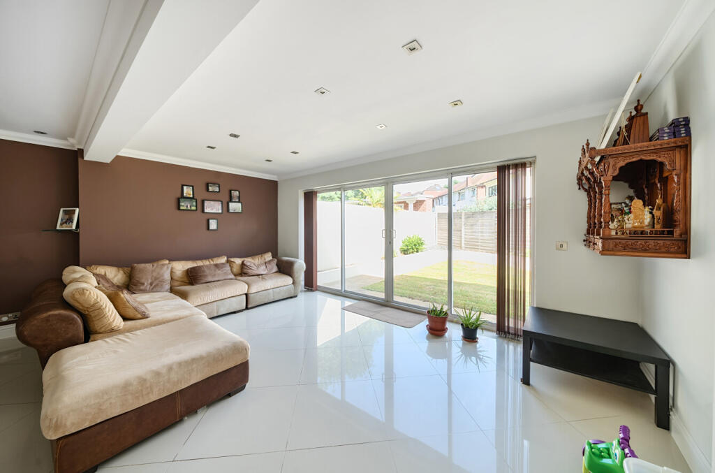 1309259-13-684867...