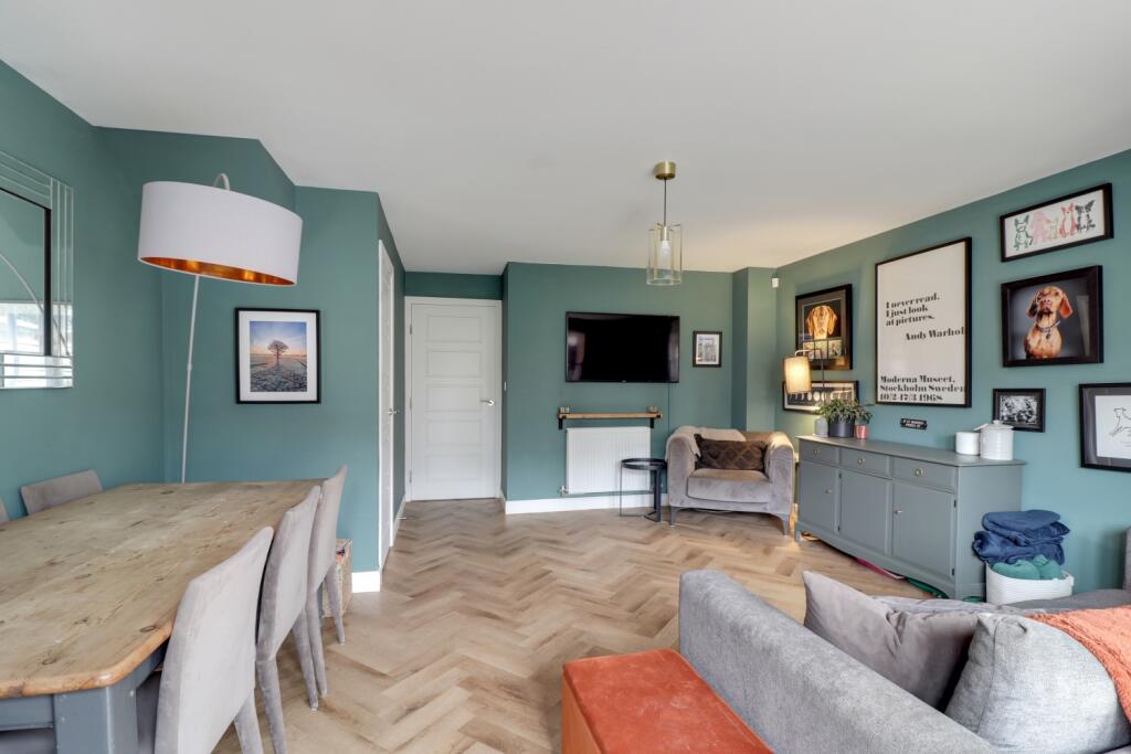 Lounge - Dining Room