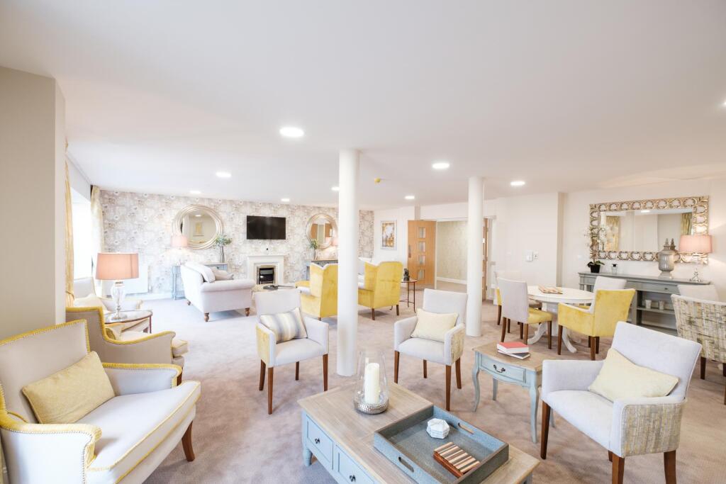 Communal lounge