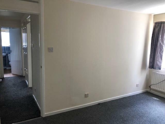 Master bedroom2.jpg