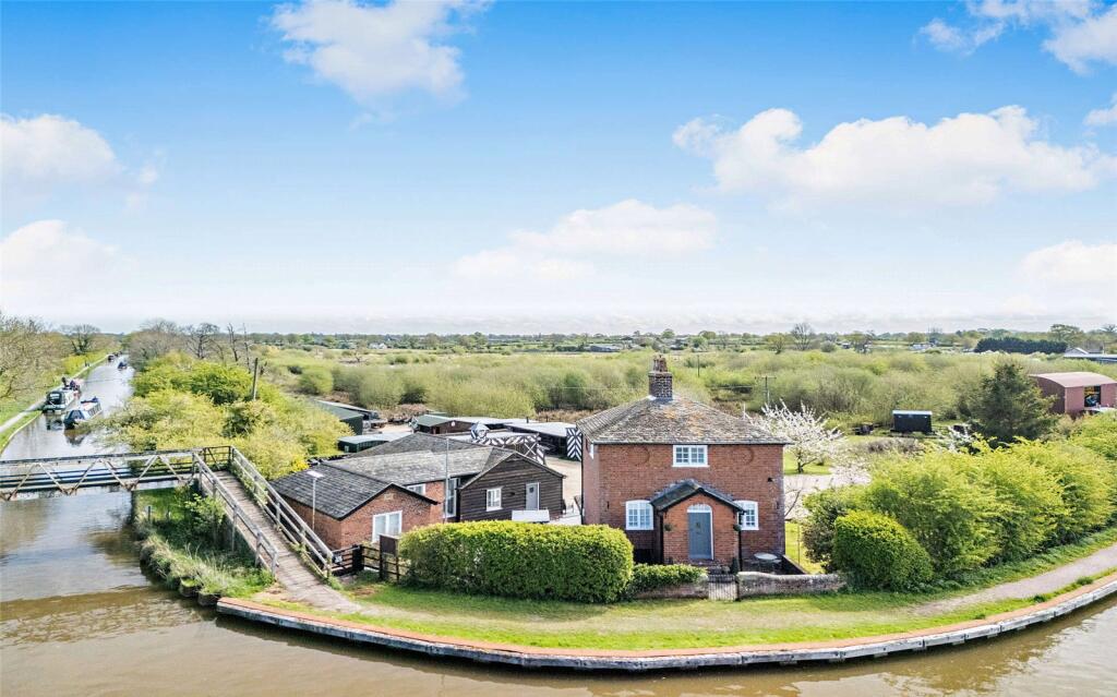 Canal View