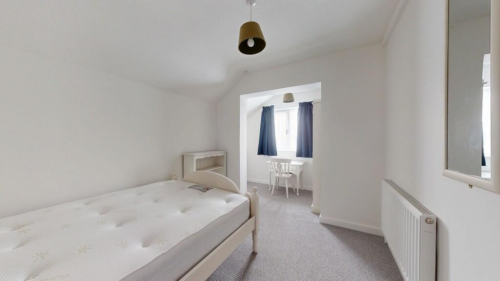 Bedroom - Angle 1