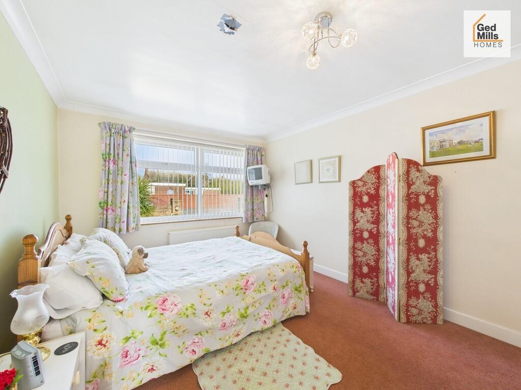 CAM04261G0-PR0034...