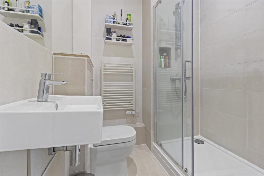 shower room #2.jpg