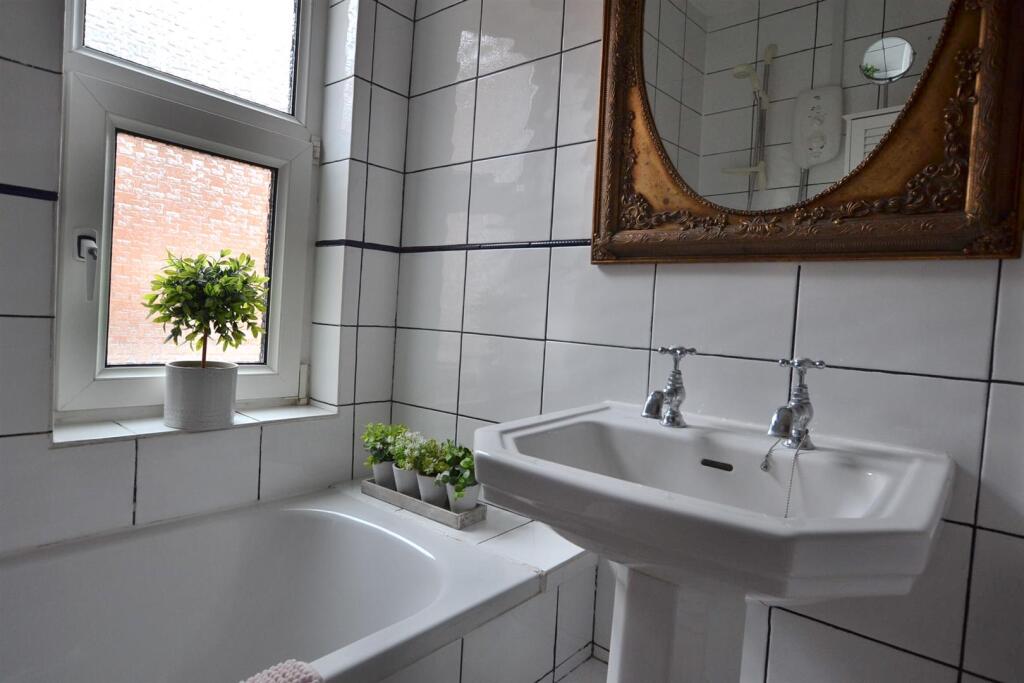 Albert Promenade (26).JPG