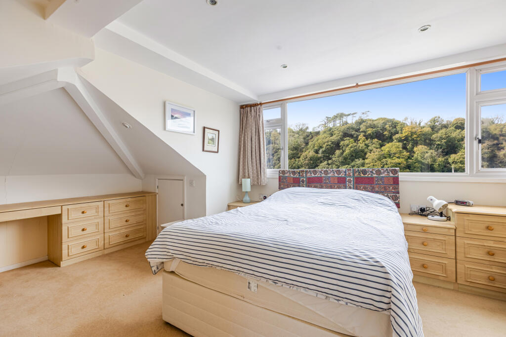 A38 - 5Gomorin, Newton Ferrers - 250929