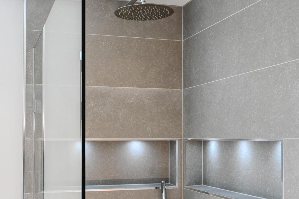 4 appletree close rh15 (49).jpg