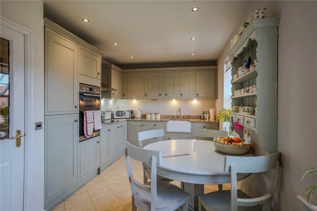 Dining / Kitchen