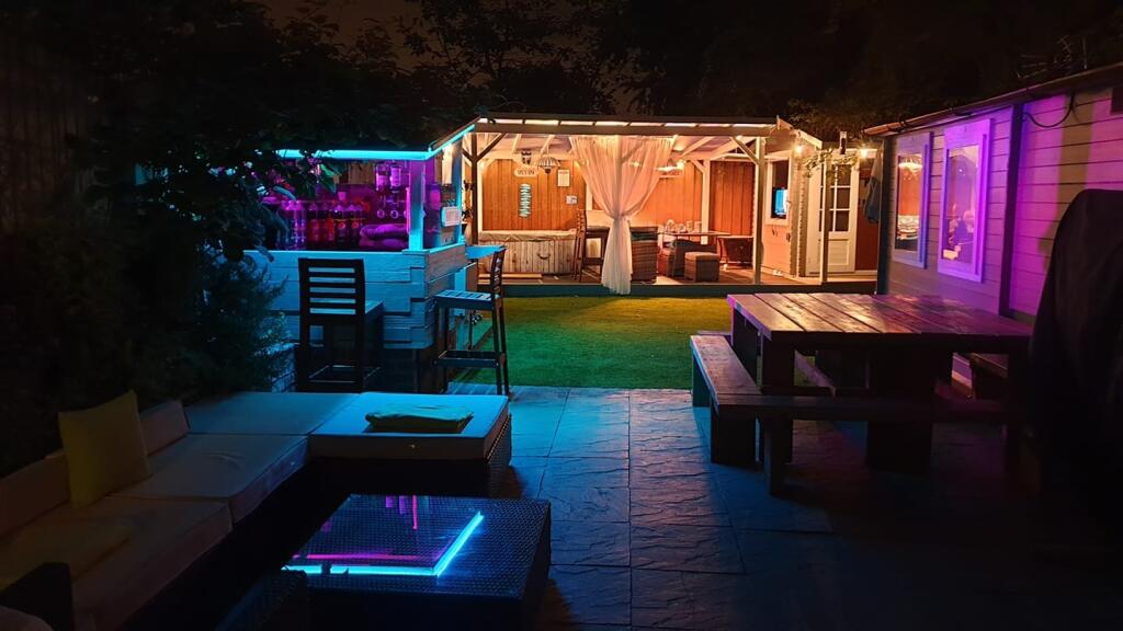 Garden Night Neon.jpg