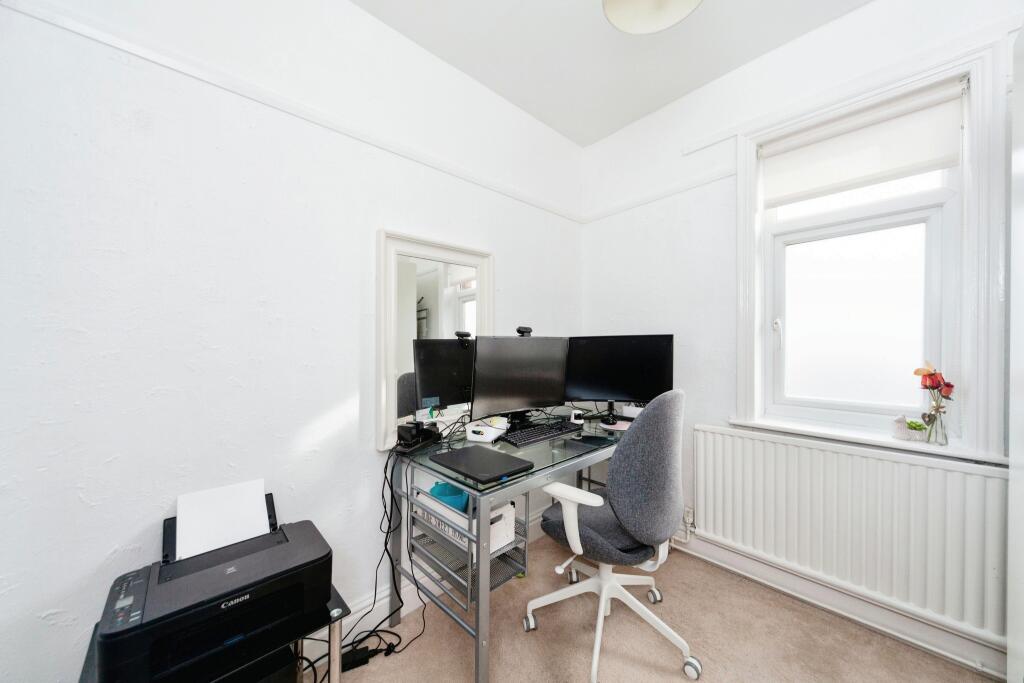 Bedroom Three/Study