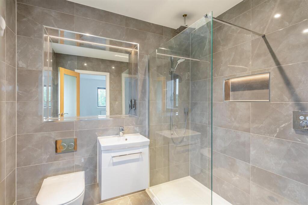 8665193-interior23.jpg