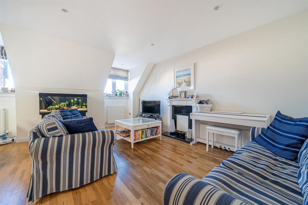 Leander Court, Graystone Road, Tankerton