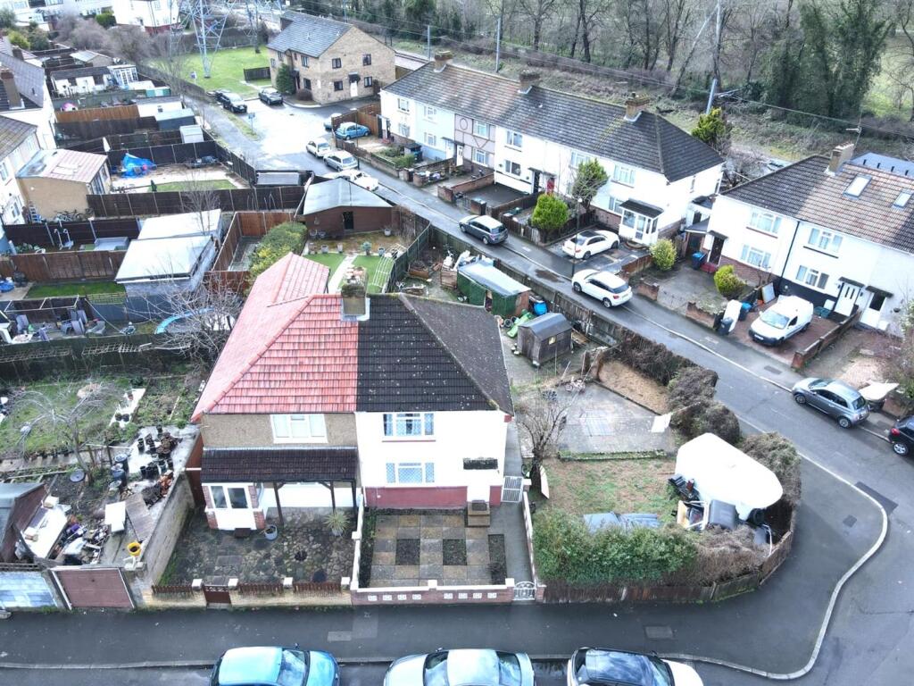 New Close SW19 land for sale  external images  (3)