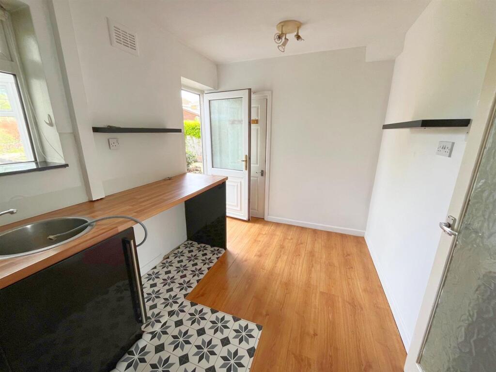 Kitchen_Breakfast room.jpg