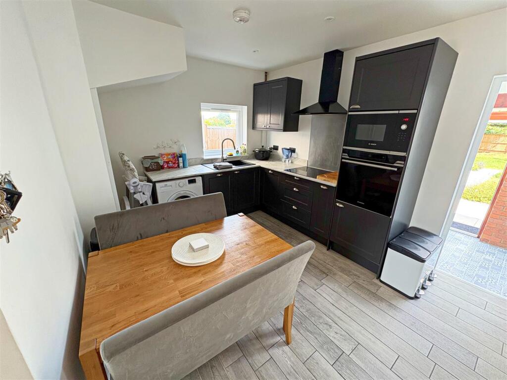 Kitchen_Dining room.jpg