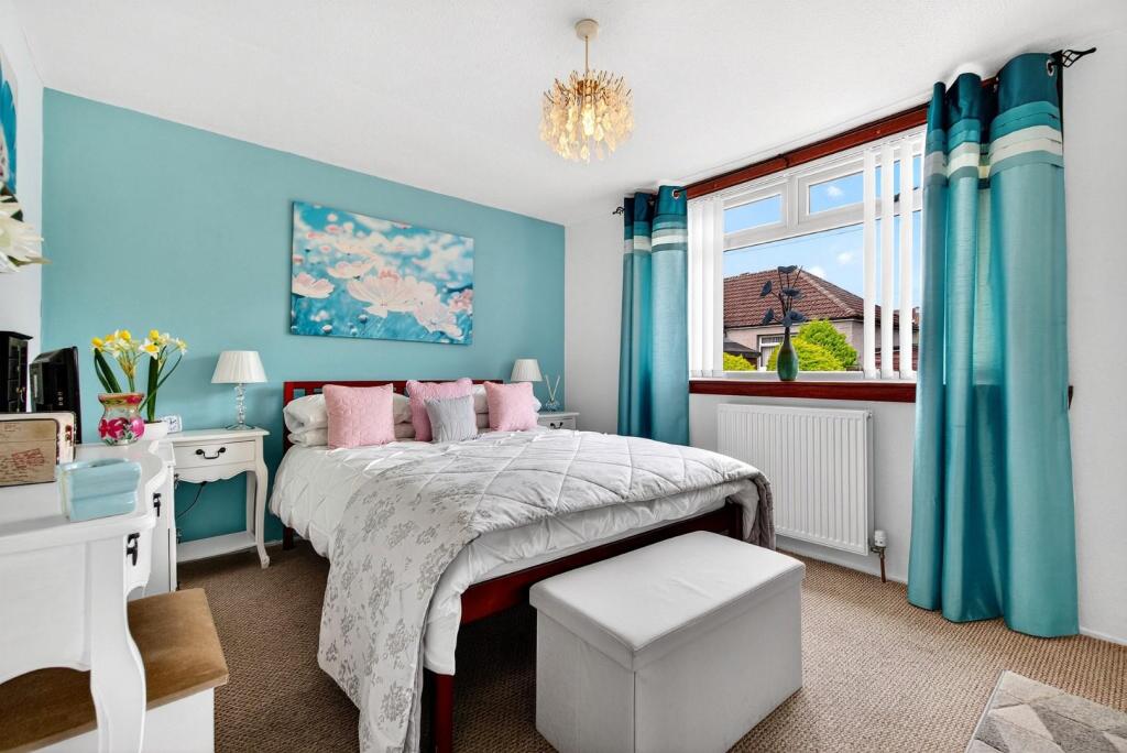 14 parkhouse gardens, ardrossan 10.jpg